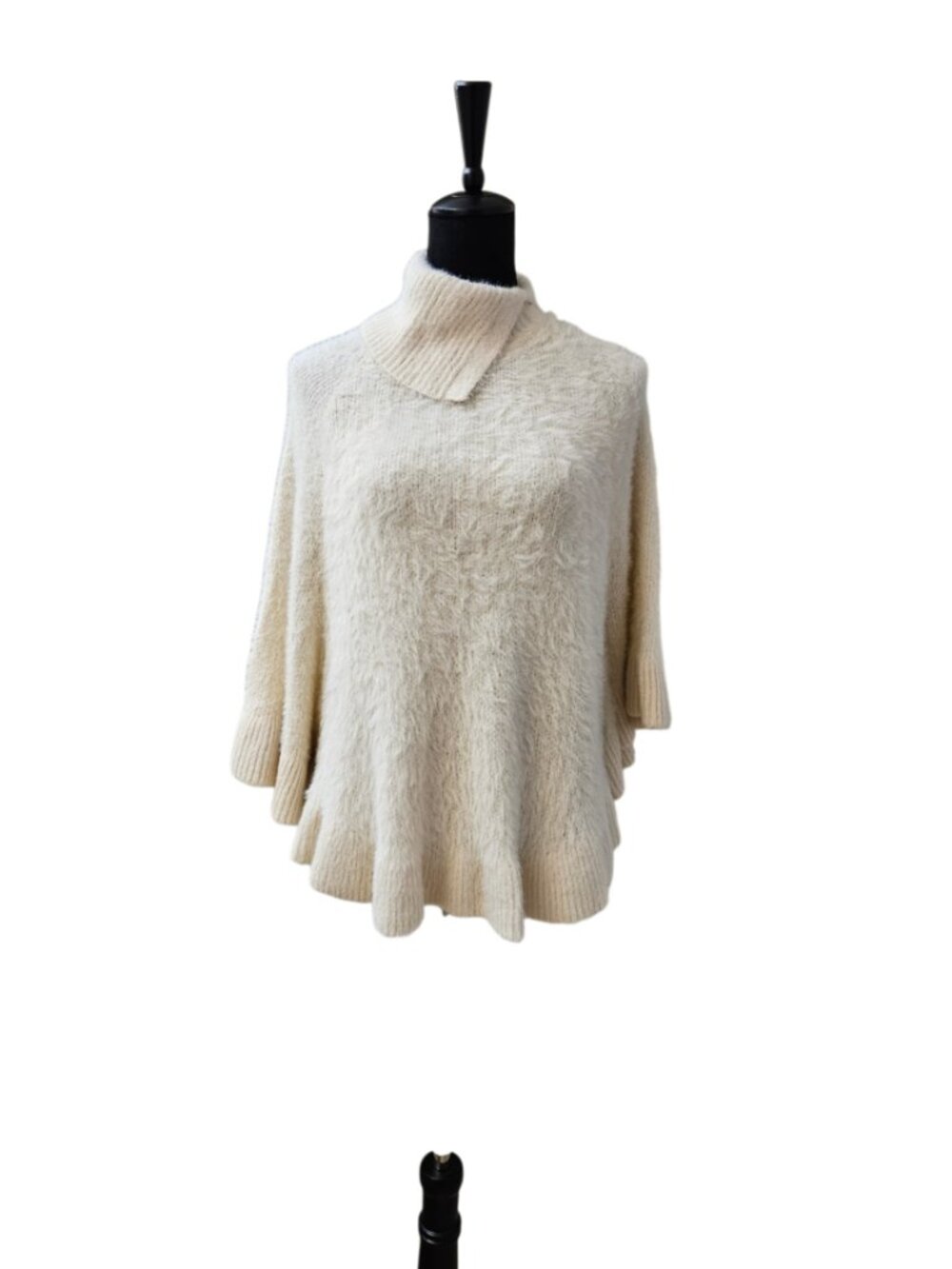 Cream Knit Ruffle-Hem fuzzy Sweater Top-Size Medium -NWOT